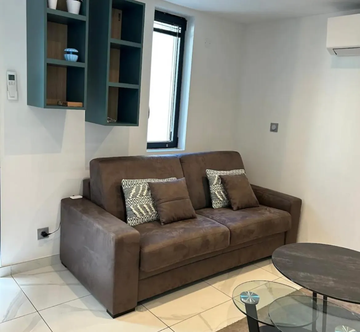Jardin Secret En Plein Coeur Du Cabot Apartment Marseille France